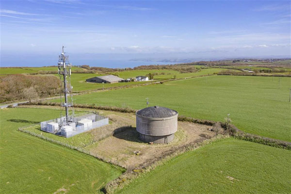 File:WaterTower-BidefordDevon.jpeg