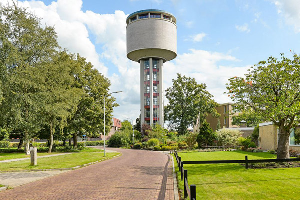 File:WaterTower-AssenHolland.jpeg