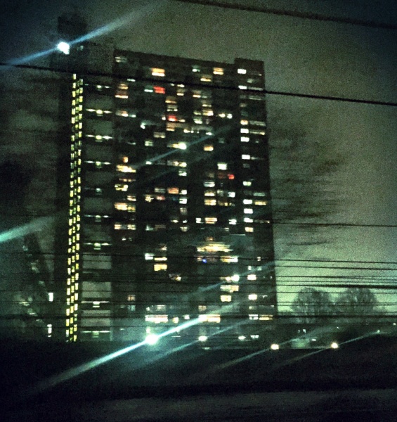 File:ViewFromTrain24.jpeg