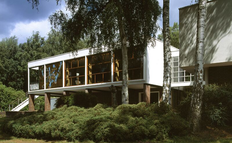 File:TheHomewood-Esher.jpeg