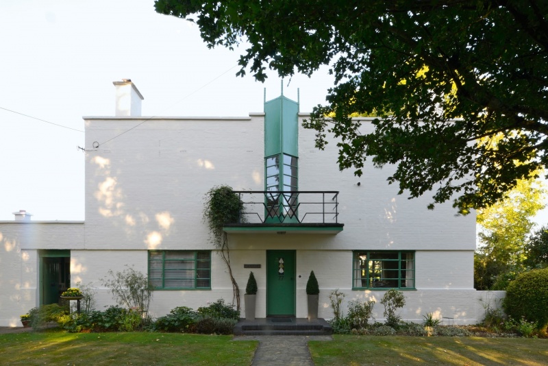 File:Wolverton-SilverEnd.JPG