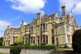 Rushton Hall had been the possession of the Catholic Tresham family since the fifteenth century. Francis Tresham, a ringleader in the #GunpowderPlot, died in the Tower of London in 1605. The estate then passed to his brother Lewis.