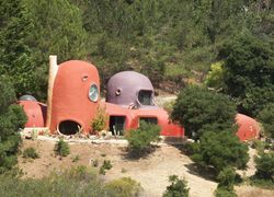 The Flintstones House, San Francisco, California built by architect William Nicholson In the 1970s for a tech-industry family.