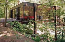 The 1950s A. James Speyer and David Haid-designed house in Highland Park, Illinois, USA used as ‘Cameron’s House’ (with additional Ferrari) in Ferris Bueller‘s Day Off.