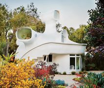 The “Spaceship House” of La Selva Beach, California—built by landscape architect Mary Gordon between 1969 and 1972